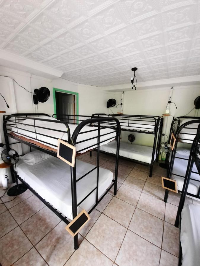 Secret Garden Hotel Кахуита Стая снимка